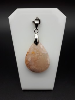 Pendentif agate fleur