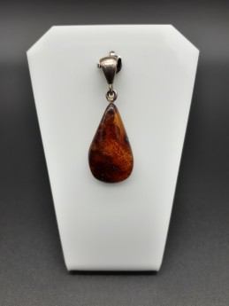 Pendentif ambre