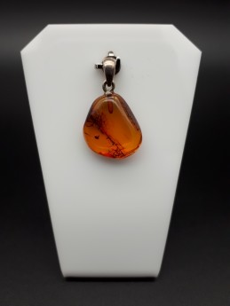 Pendentif ambre