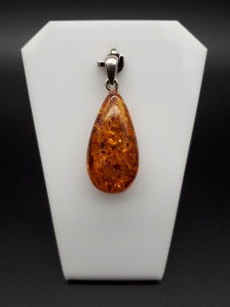 Pendentif ambre