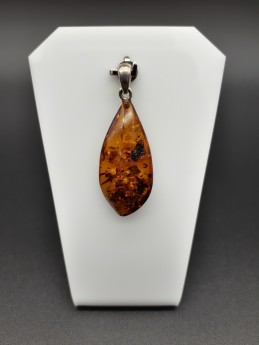 Pendentif ambre