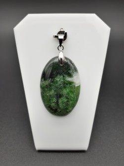 Pendentif diopside