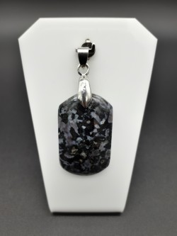 Pendentif gabbro