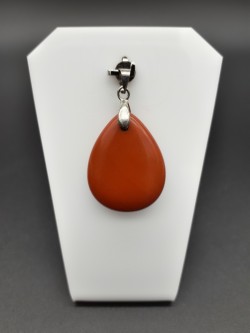 Pendentif jaspe rouge