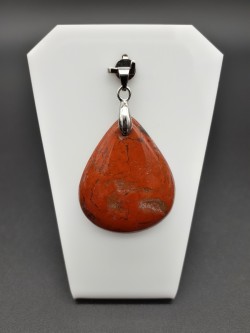 Pendentif jaspe rouge