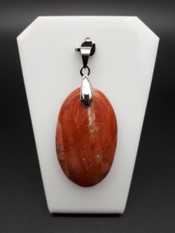 Pendentif jaspe rouge