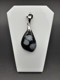 Pendentif obsidienne flocon...