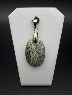 Pendentif chrysotile