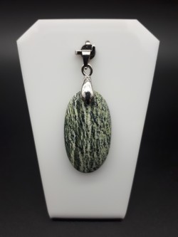 Pendentif chrysotile