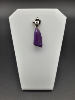 Pendentif sugilite extra