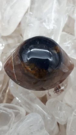 Agate cyclope