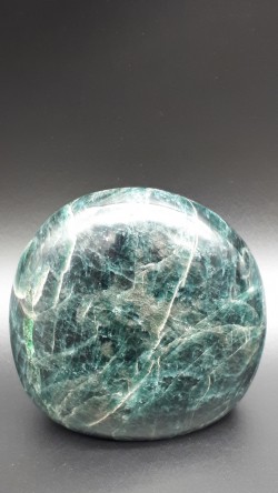 Apatite verte "green dark"