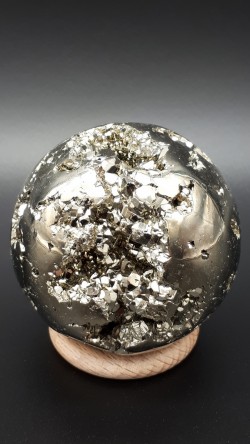 Sphère pyrite