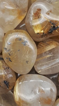 Quartz rutile