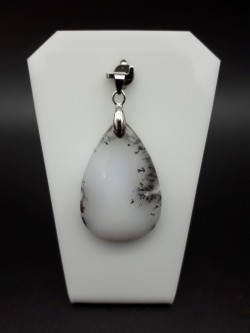 Pendentif agate dendritique