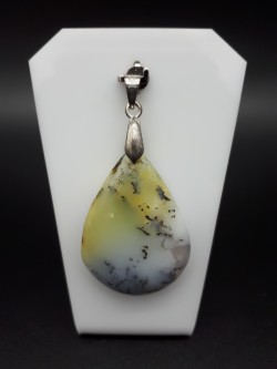 Pendentif agate dendritique