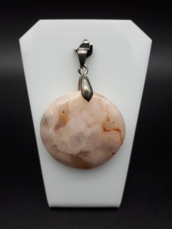 Pendentif agate fleur