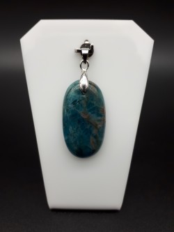 Pendentif apatite bleue