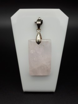 Pendentif quartz rose