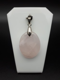 Pendentif quartz rose