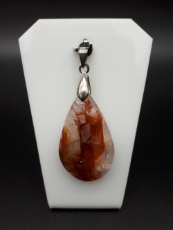 Pendentif quartz hématoïde