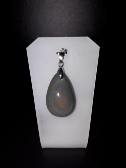 Pendentif obsidienne œil...