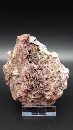 Erythrite