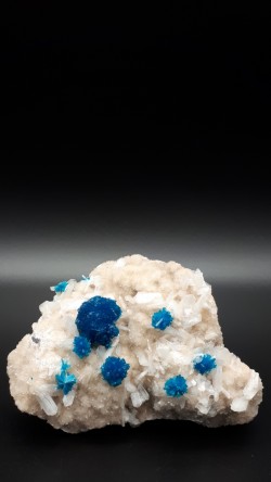 Cavansite avec stilbite sur...