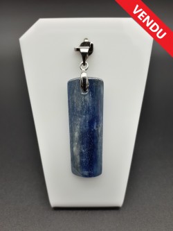 Pendentif cyanite bleue