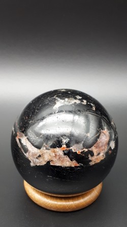 Sphère tourmaline noire