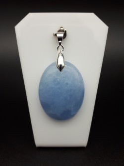 Pendentif calcite bleue