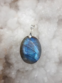 Pendentif labradorite