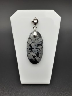 Pendentif obsidienne...