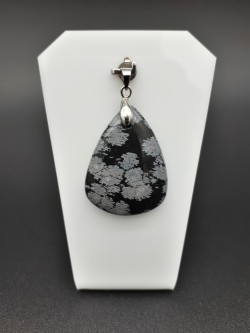 Pendentif obsidienne...