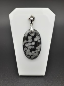 Pendentif obsidienne...