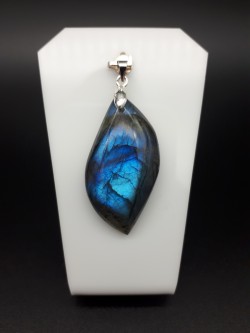 Pendentif labradorite