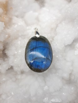 Pendentif labradorite