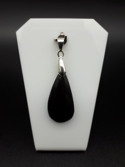 Pendentif tourmaline noire