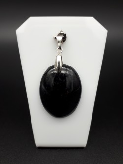 Pendentif tourmaline noire