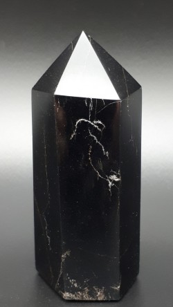 Pointe tourmaline noire