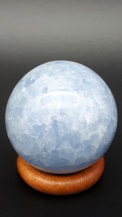 Sphère calcite bleue