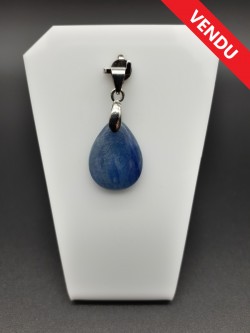 Pendentif cyanite bleue