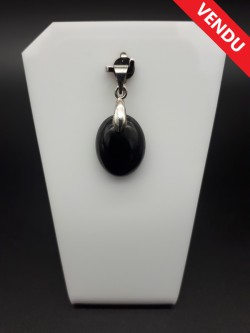 Pendentif spinelle noire