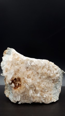Quartz