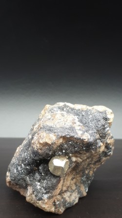 Pyrite sur fer oligiste