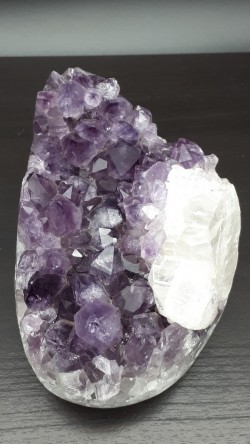 Druse d'améthyste