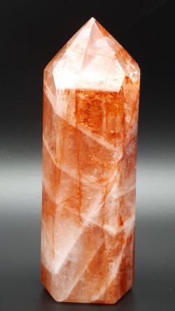 Pointe quartz hématoïde