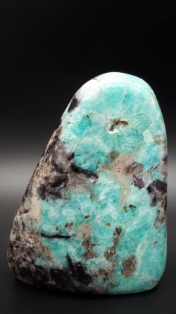 Forme libre amazonite et...