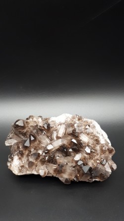 Amas de quartz fumé