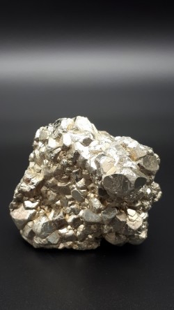 Pyrite brute